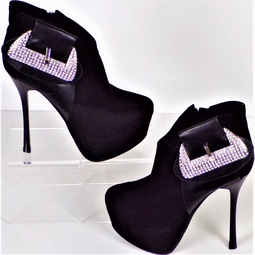 ITALINA size 5.5 black faux-suede ultra-high-heel platform booties